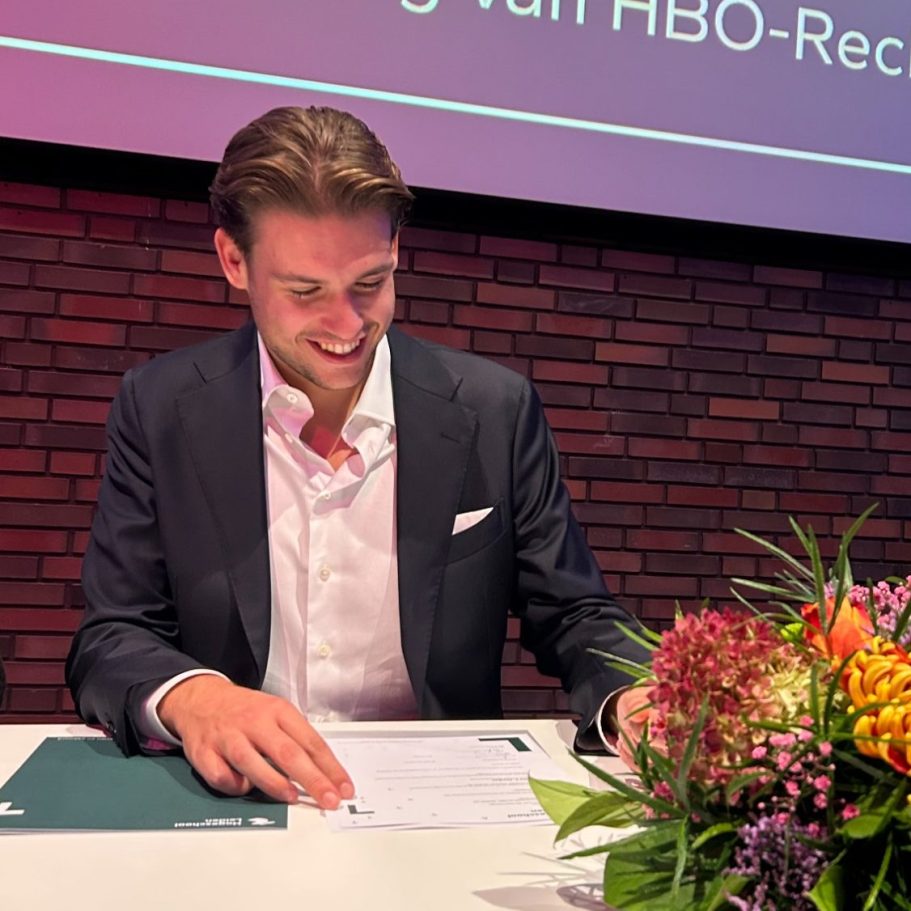 Sven Donker - Propedeuse-uitreiking HBO-Rechten